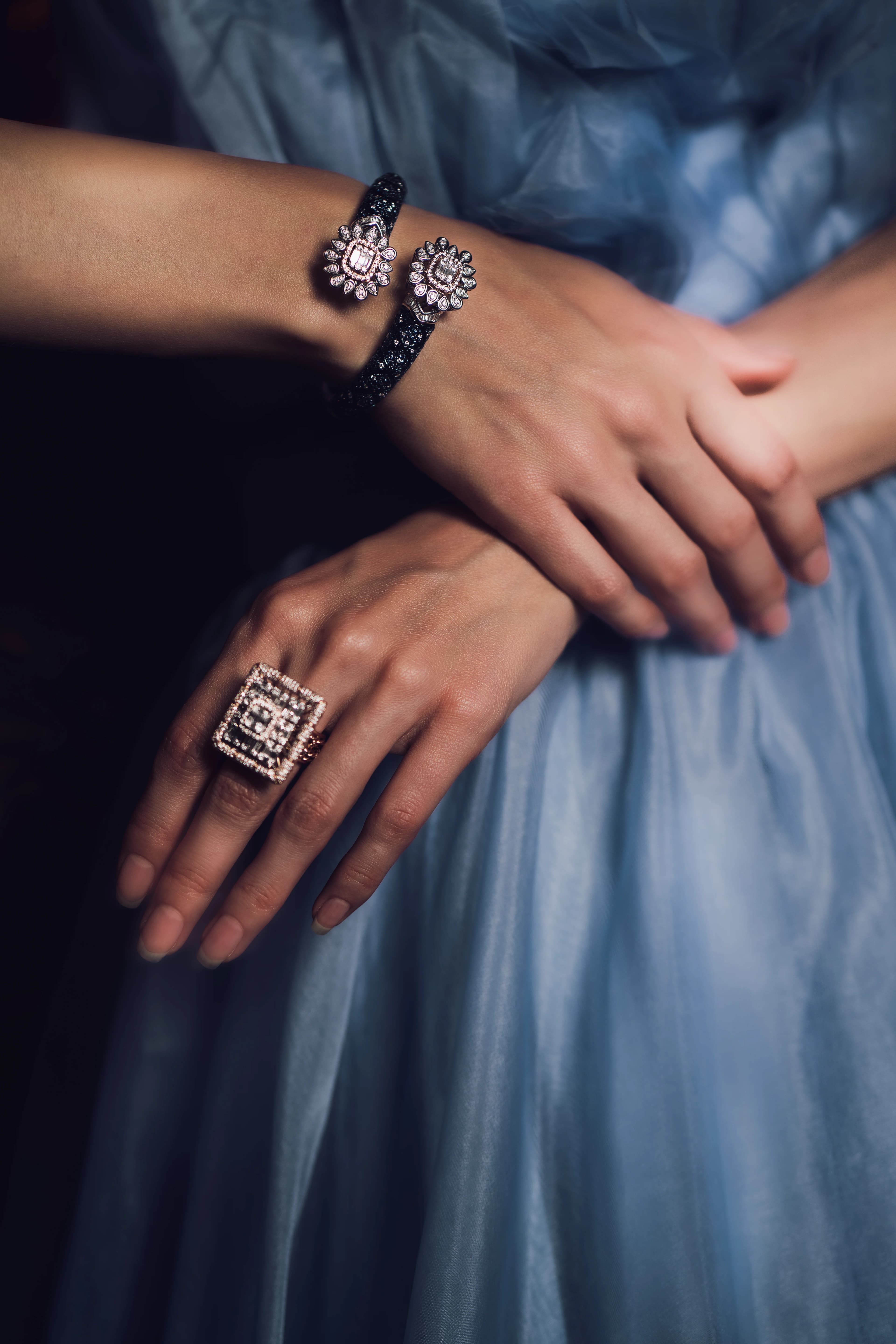 Sherly Jewels Nova collection
