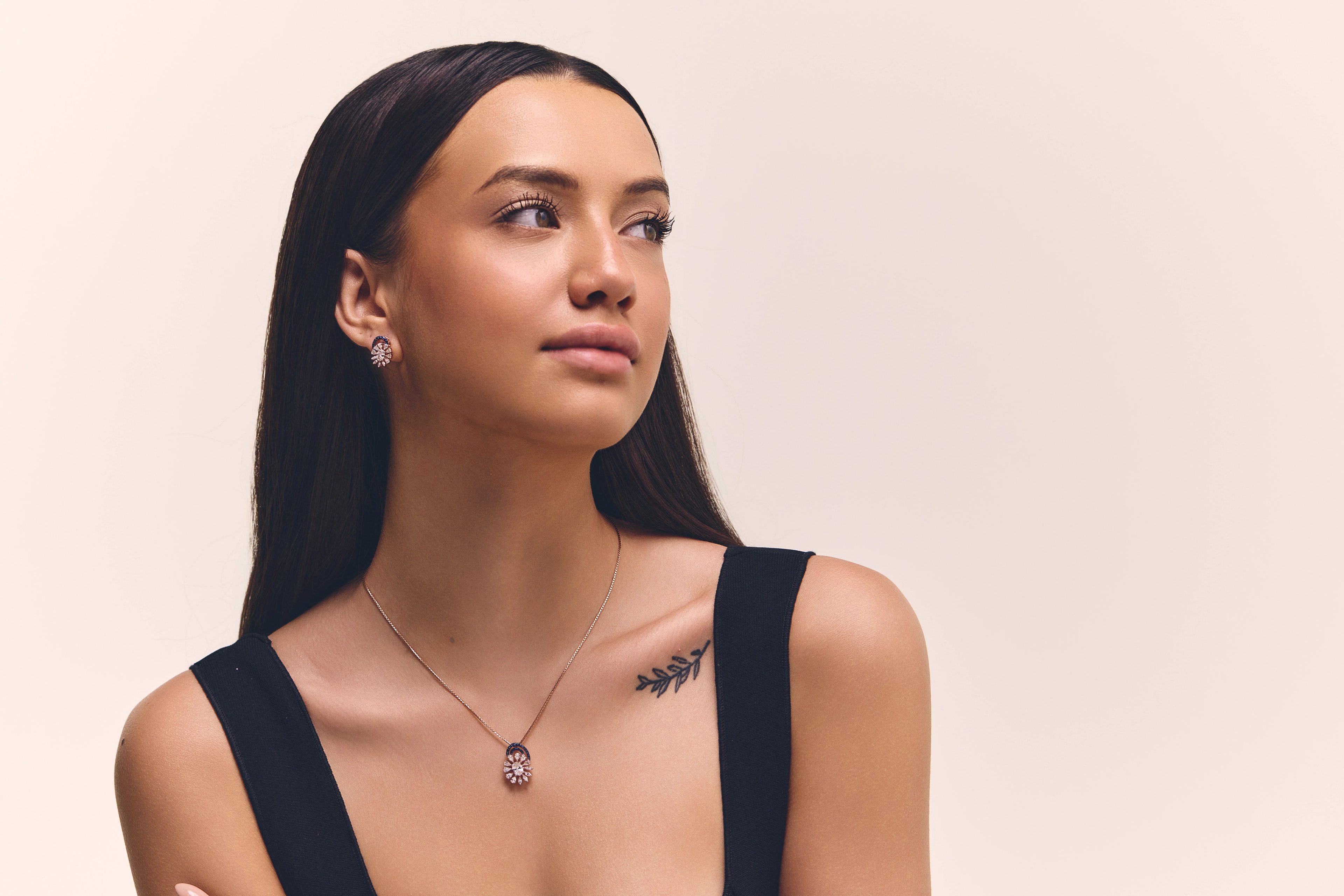 Sherly Jewels Élan collection